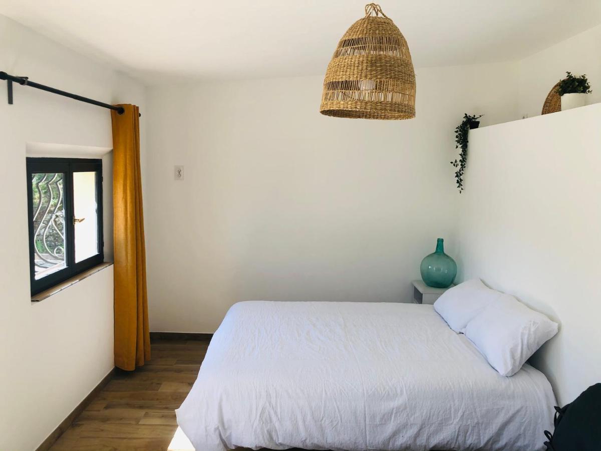 מלון Collobrières Le Cabanon מראה חיצוני תמונה
